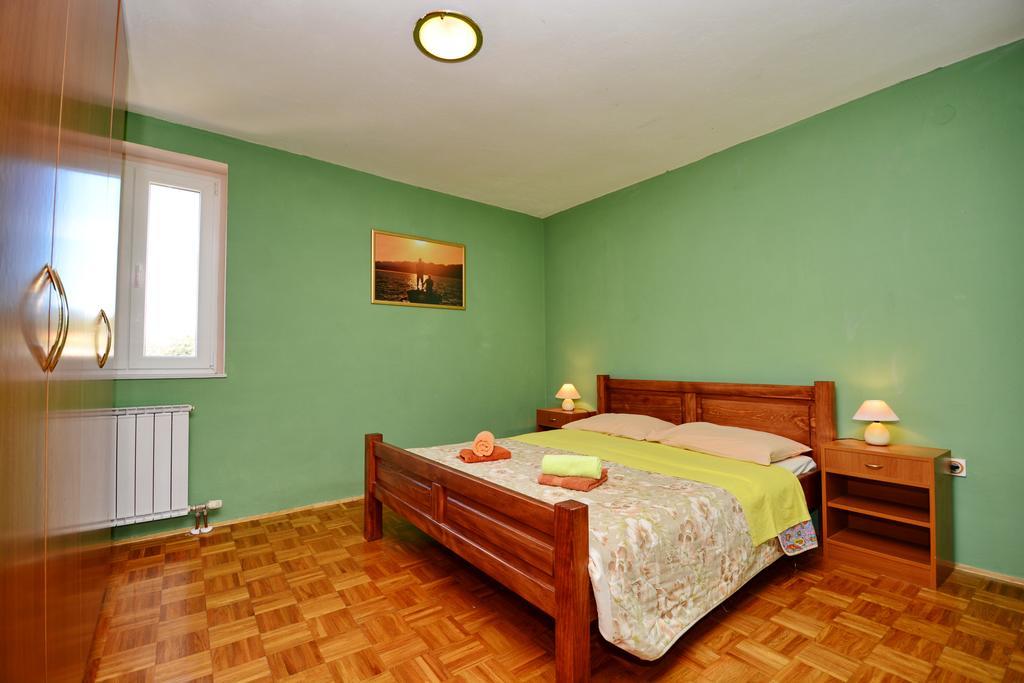 Apartments Sol โซลิเน ภายนอก รูปภาพ