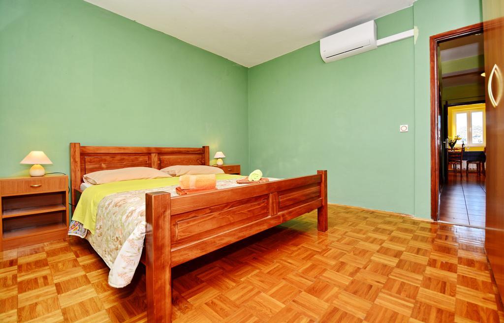 Apartments Sol โซลิเน ภายนอก รูปภาพ