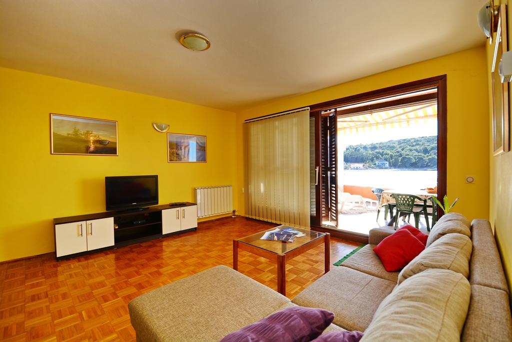 Apartments Sol โซลิเน ภายนอก รูปภาพ