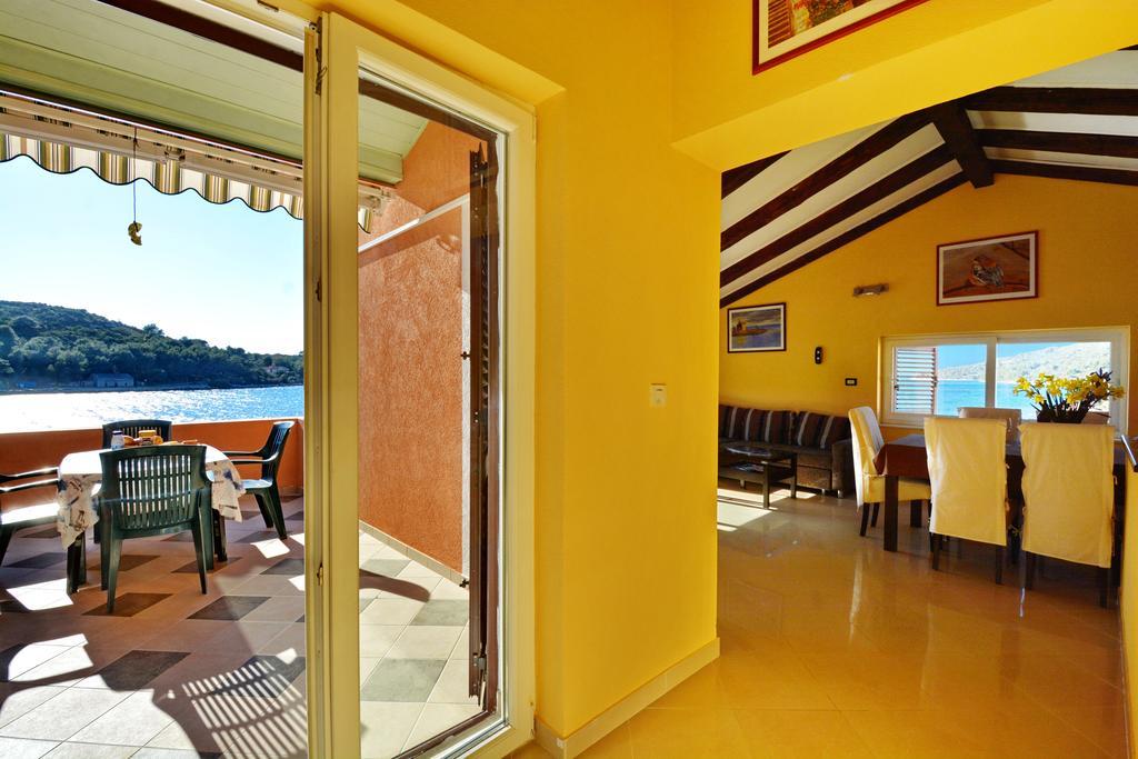 Apartments Sol โซลิเน ภายนอก รูปภาพ