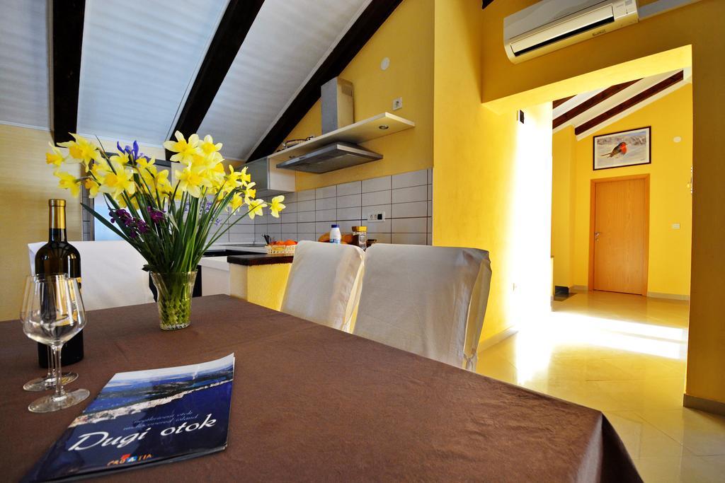 Apartments Sol โซลิเน ภายนอก รูปภาพ