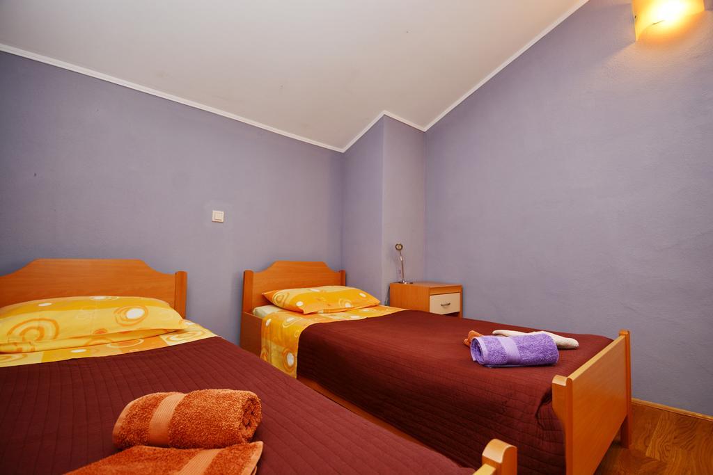 Apartments Sol โซลิเน ภายนอก รูปภาพ