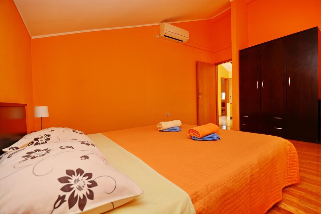 Apartments Sol โซลิเน ภายนอก รูปภาพ